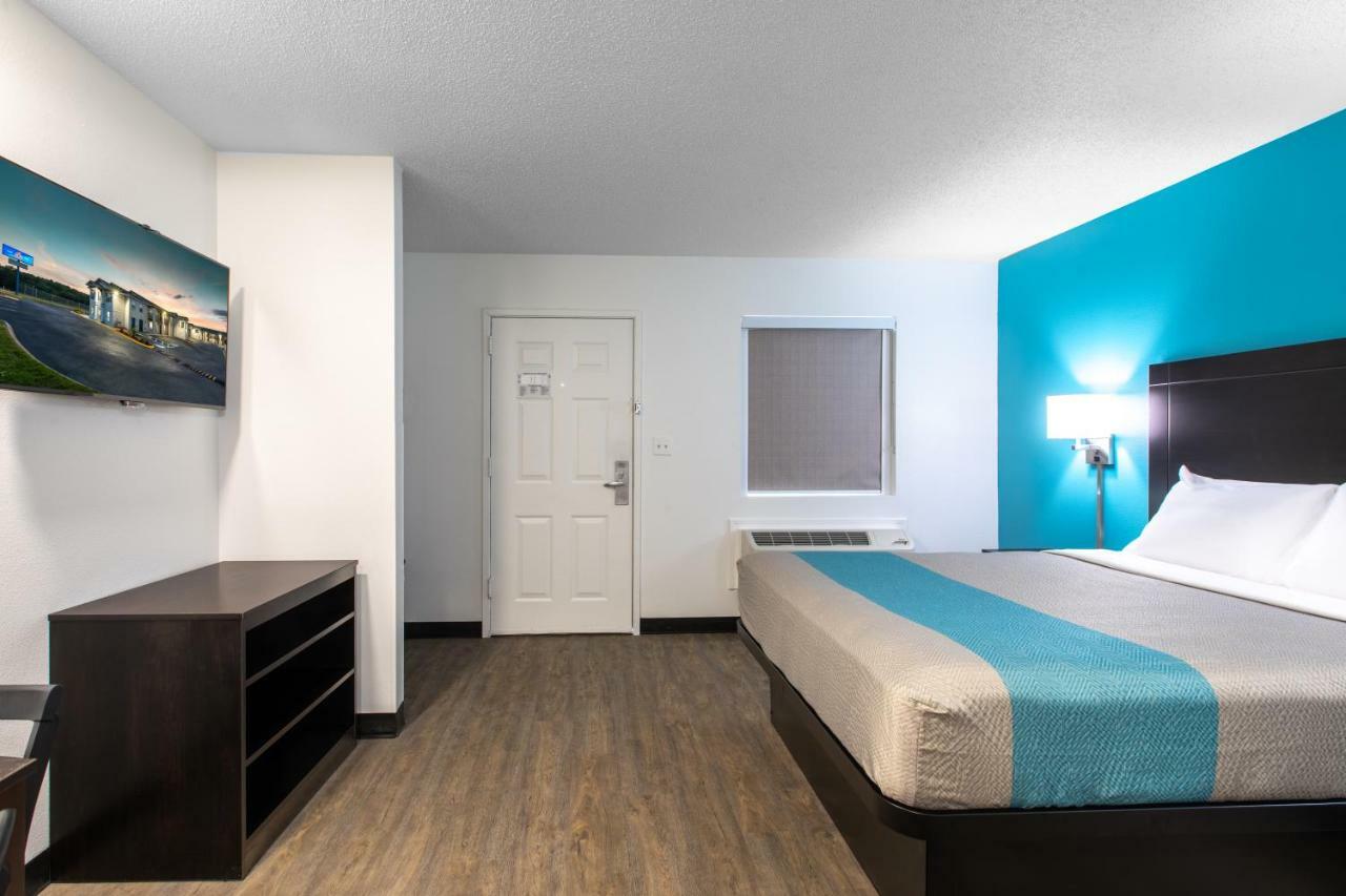 Motel 6-Greenville, Sc - I-85 Near Downtown Exterior foto